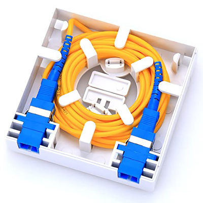 86 x 86 x 25 mm Fiber Optic Termination Wall Socket with 4 Cores and Fire Resistance UL94-0