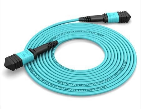 OM3 Mpo To Mpo Fiber Cable εσωτερικό κέντρο δεδομένων αδιάβροχο Mtp Patch Cord